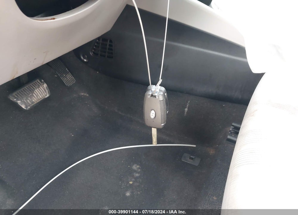 2022 HYUNDAI VENUE SEL VIN: KMHRC8A36NU149532