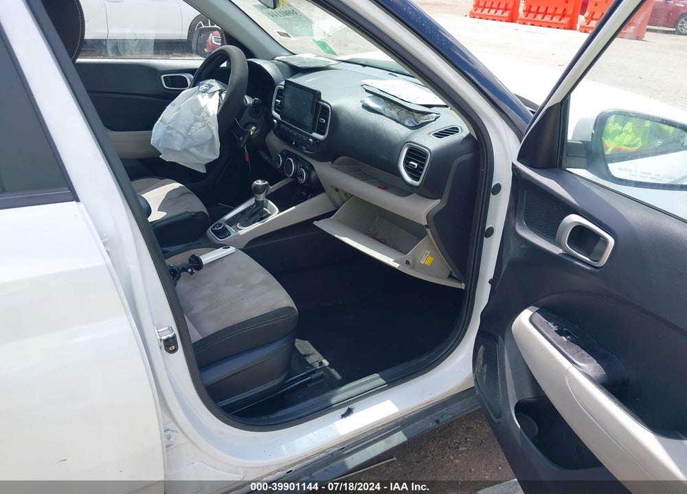 2022 HYUNDAI VENUE SEL VIN: KMHRC8A36NU149532