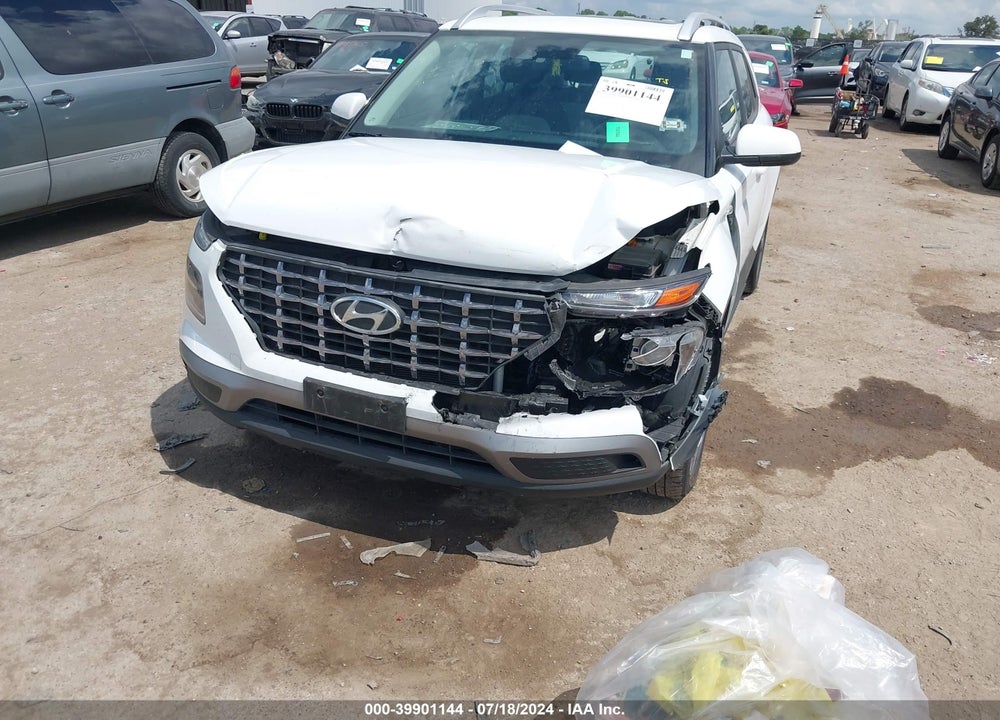 2022 HYUNDAI VENUE SEL VIN: KMHRC8A36NU149532