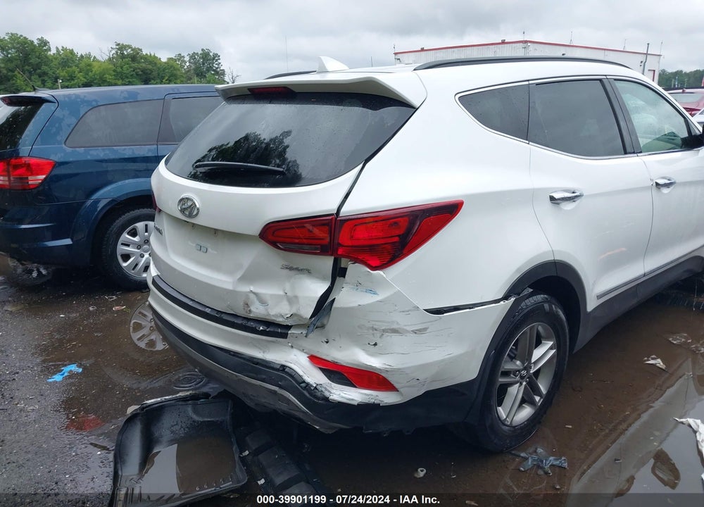 2017 HYUNDAI SANTA FE SPORT 2.4L VIN: 5XYZU3LB5HG427464