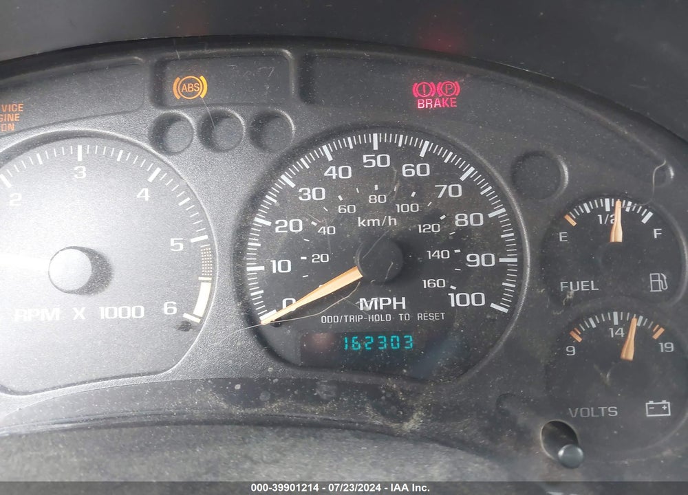 2005 CHEVROLET BLAZER LS VIN: 1GNCT18X75K101941