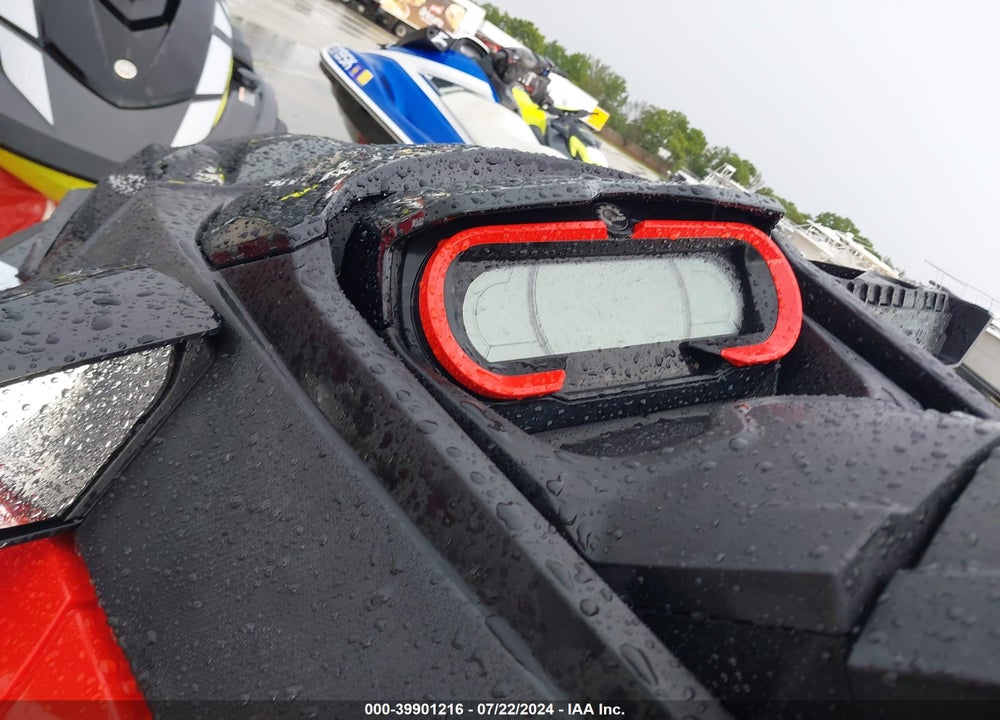 2019 SEADOO --- VIN: YDV26476E919