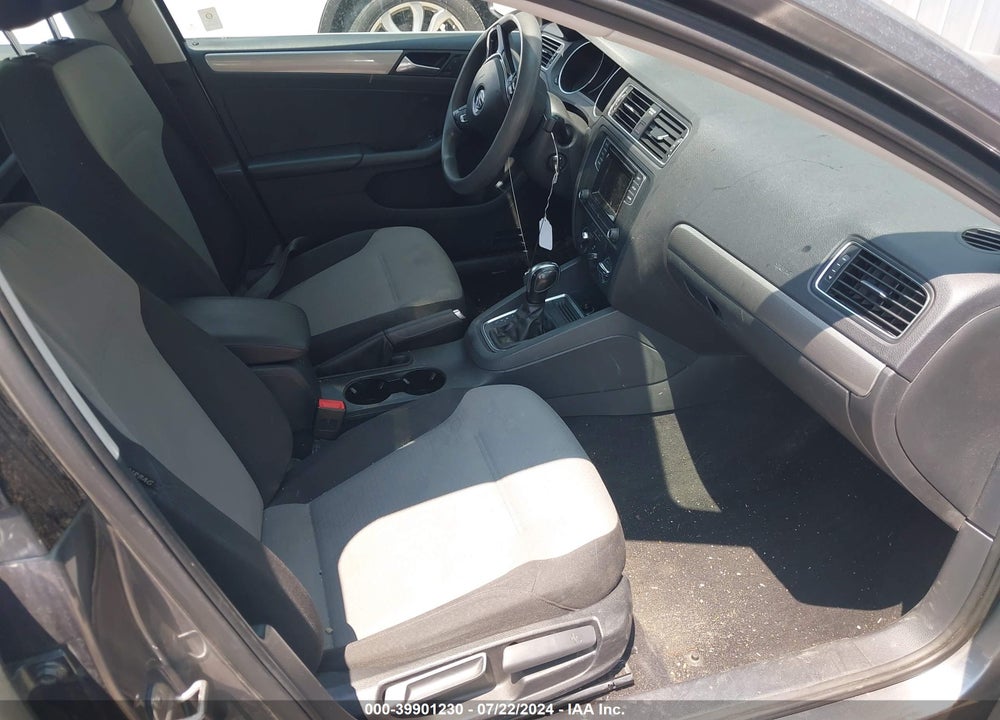 2017 VOLKSWAGEN JETTA 1.4T S VIN: 3VW2B7AJ2HM352506