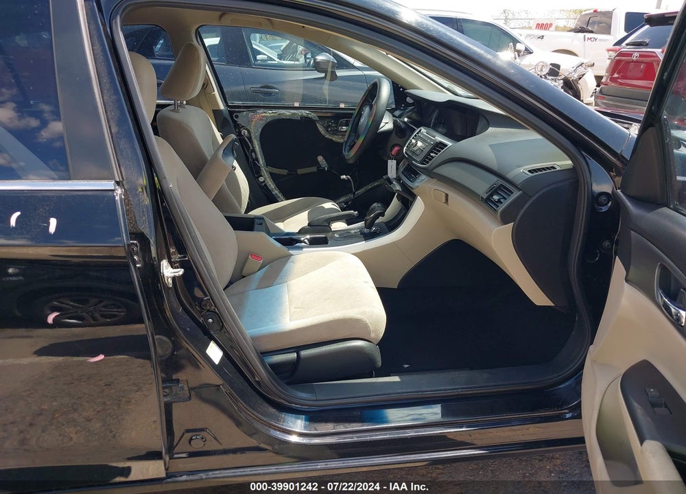 2013 HONDA ACCORD LX VIN: 1HGCR2F39DA248510