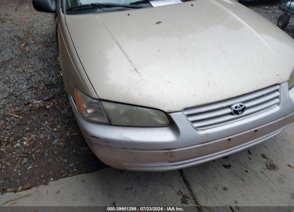 1998 TOYOTA CAMRY LE V6 VIN: JT2BF22K8W0137089