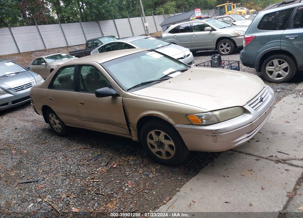 1998 TOYOTA CAMRY LE V6 VIN: JT2BF22K8W0137089