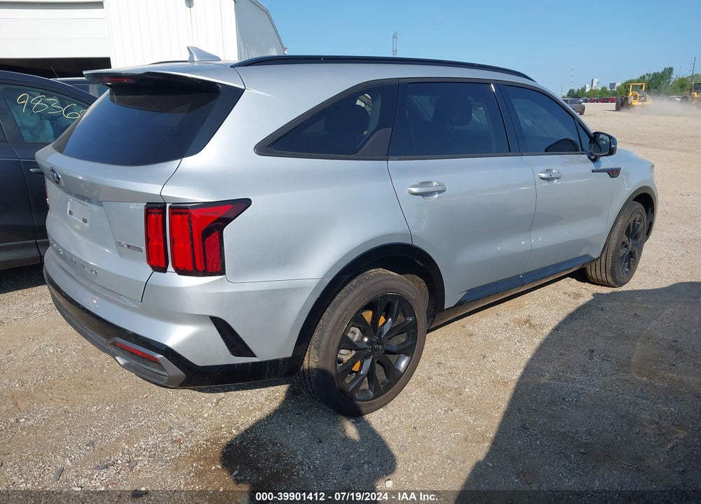 2021 KIA SORENTO SX VIN: 5XYRKDLF4MG044219