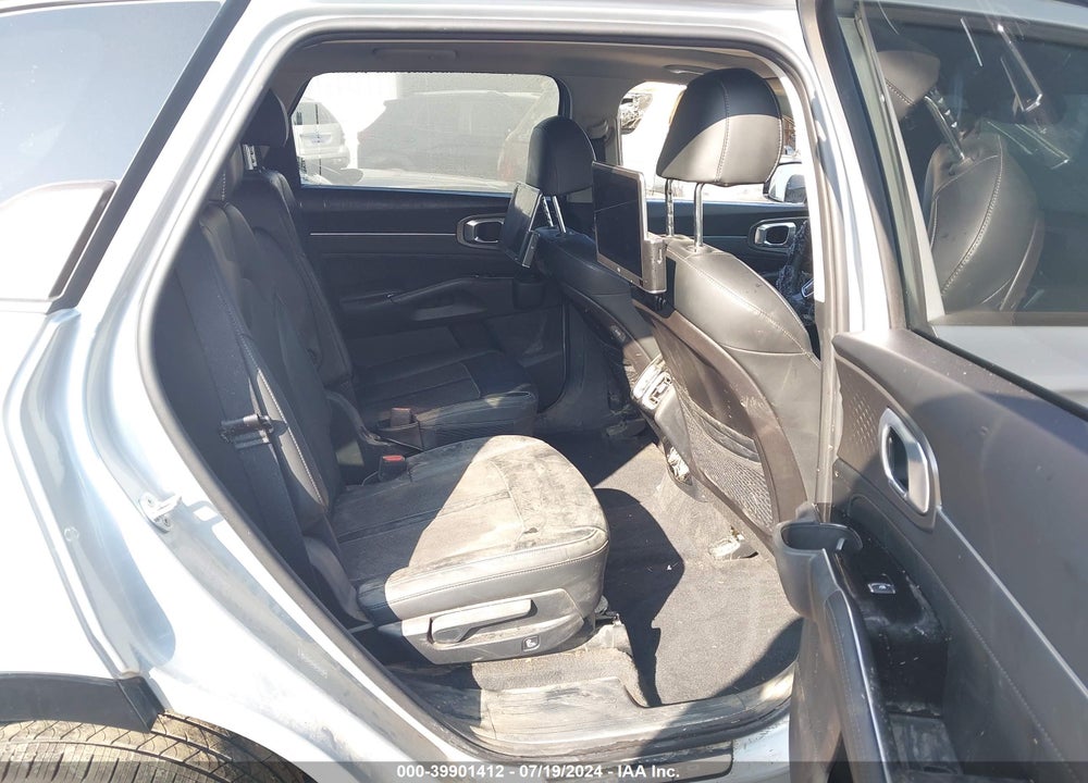 2021 KIA SORENTO SX VIN: 5XYRKDLF4MG044219