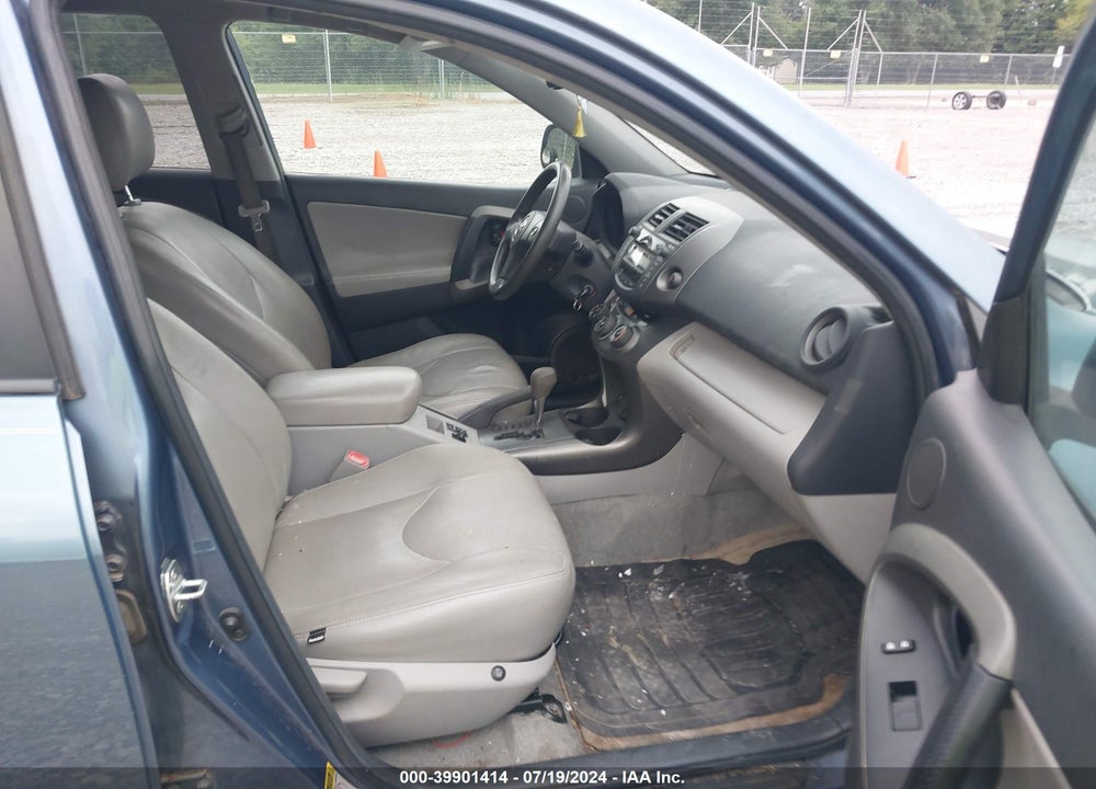 2011 TOYOTA RAV4 VIN: 2T3ZF4DV2BW057382