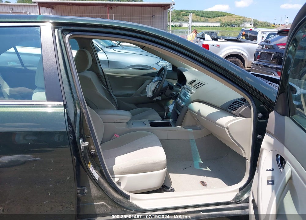 2011 TOYOTA CAMRY LE VIN: 4T4BF3EK3BR098120