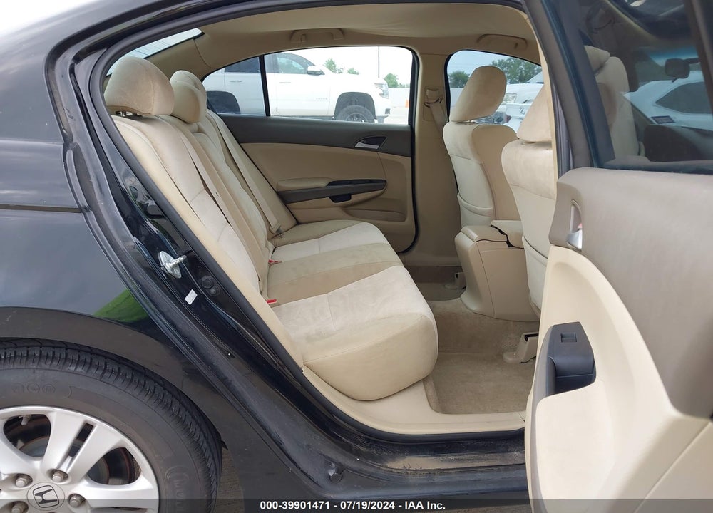 2010 HONDA ACCORD 2.4 LX-P VIN: 1HGCP2F41AA146337
