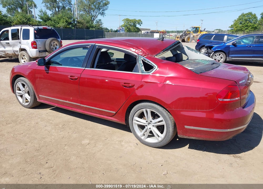2015 VOLKSWAGEN PASSAT 2.0L TDI SEL PREMIUM VIN: 1VWCV7A30FC045749