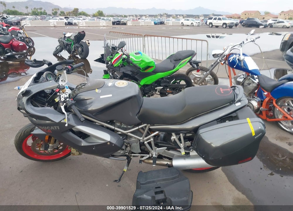 2003 DUCATI ST4 S VIN: ZDM1TB5T63B010118