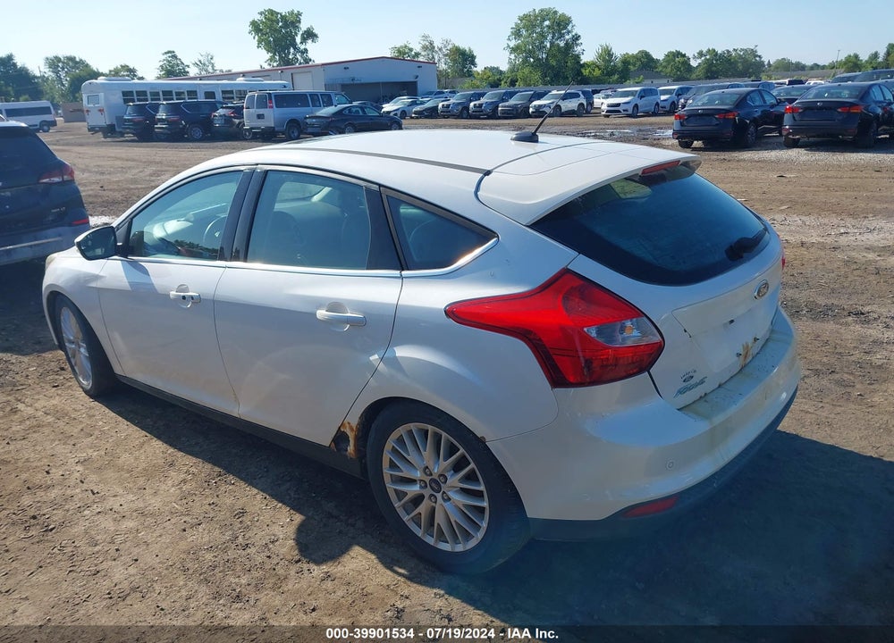 2014 FORD FOCUS TITANIUM VIN: 1FADP3N24EL168034