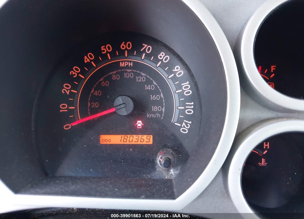 2007 TOYOTA TUNDRA SR5 5.7L V8 VIN: 5TBBV54147S452625