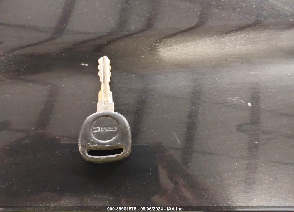 2011 GMC ACADIA SL VIN: 1GKKVNED0BJ250441