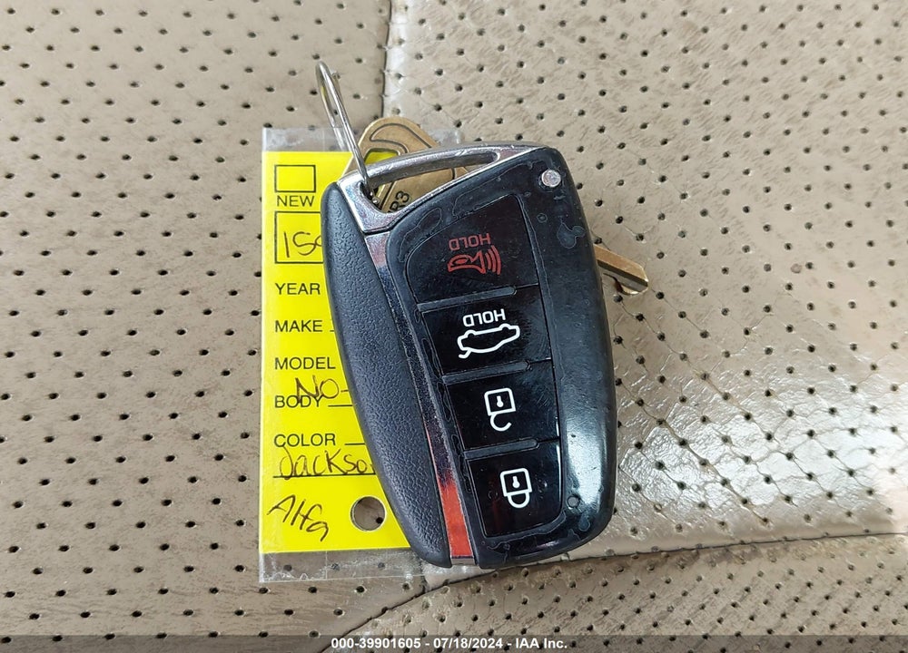 2015 HYUNDAI AZERA VIN: KMHFH4JG5FA434077