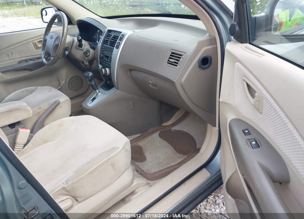 2006 HYUNDAI TUCSON GLS/LIMITED VIN: KM8JN72D86U448028
