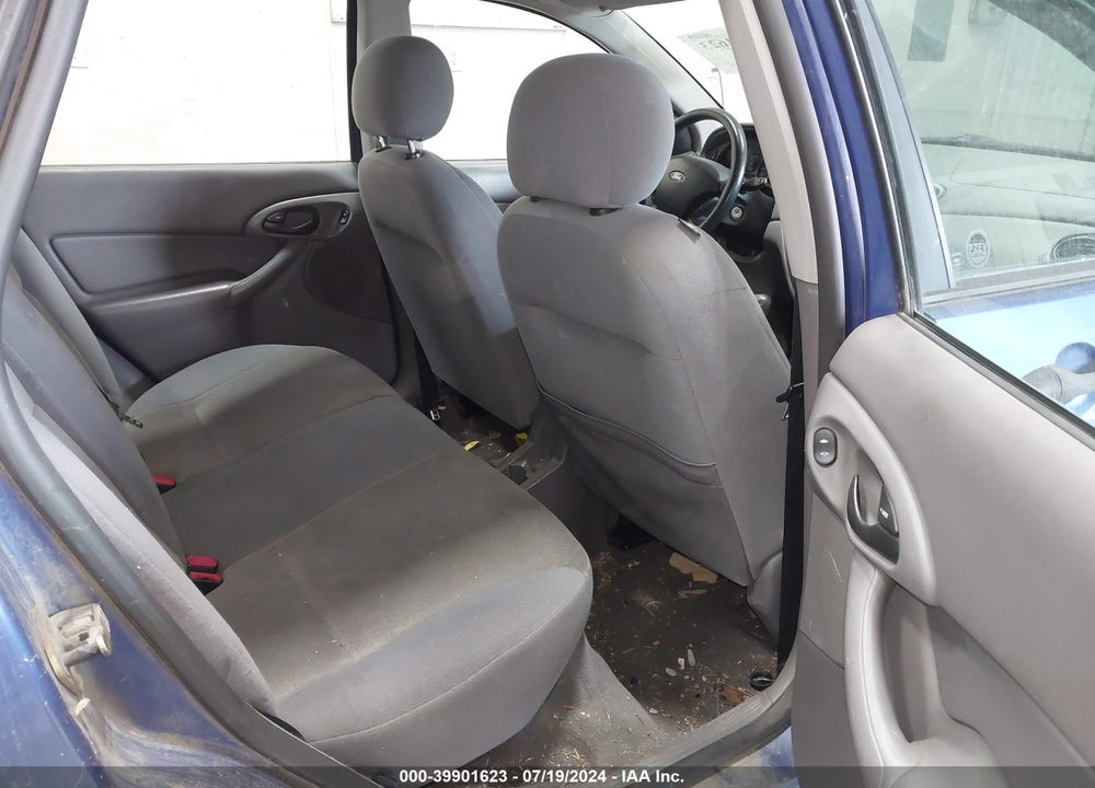2004 FORD FOCUS ZTW VIN: 1FAHP35Z84W165181