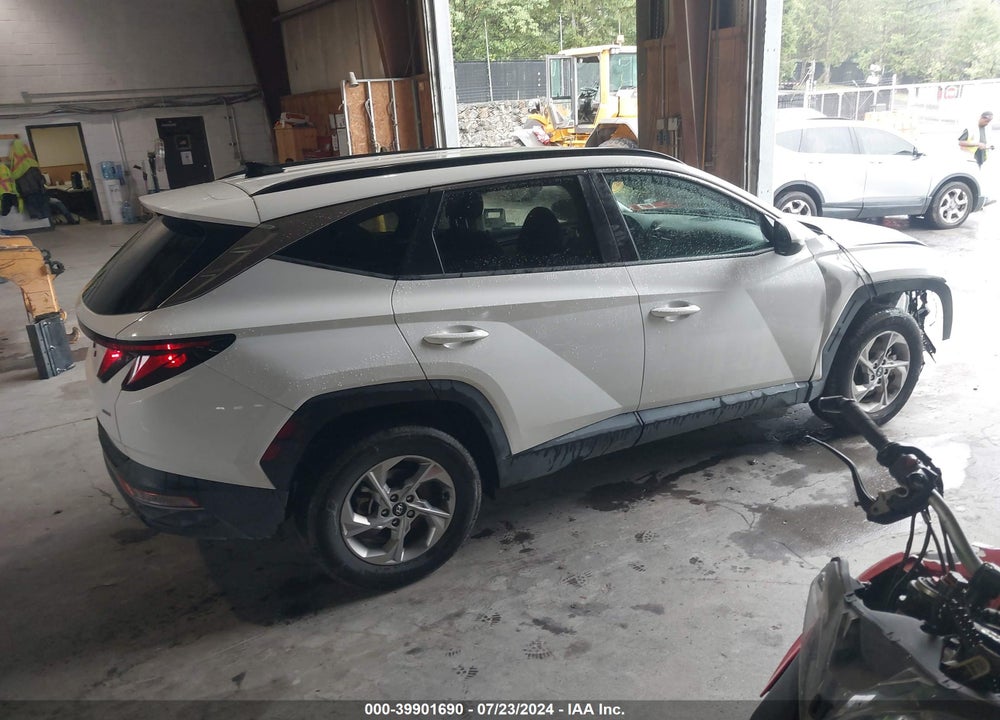2024 HYUNDAI TUCSON SEL VIN: 5NMJBCDEXRH328299