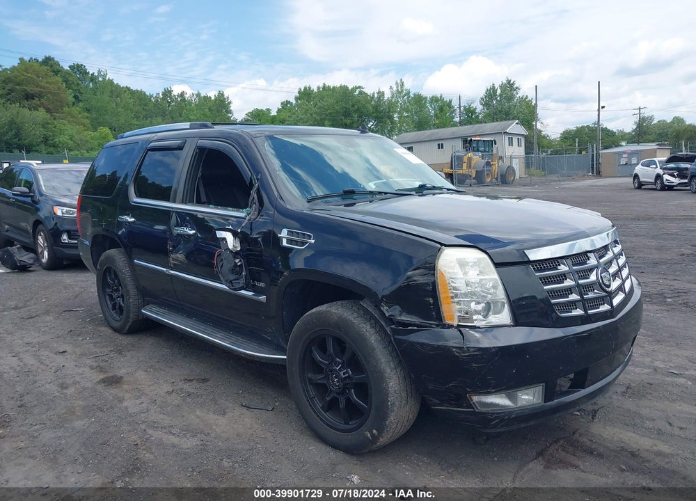 2010 CADILLAC ESCALADE LUXURY VIN: 1GYUKBEFXAR183807