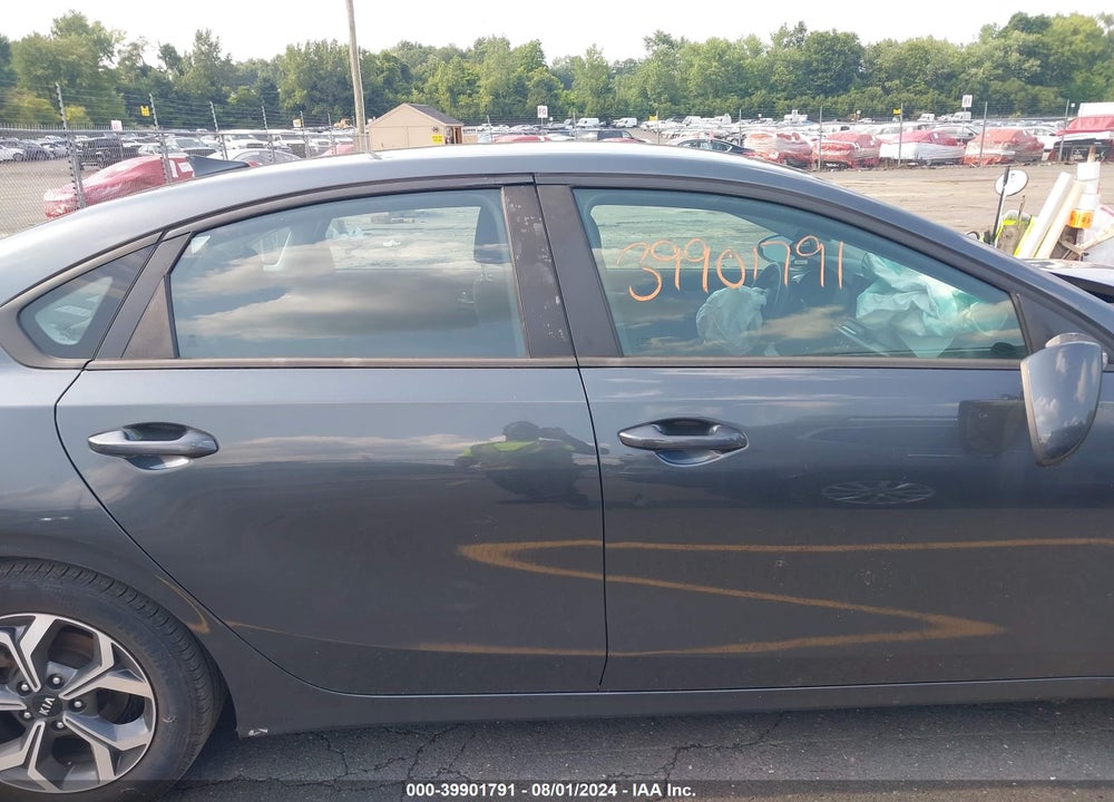 2020 KIA FORTE LXS VIN: 3KPF24AD0LE174367