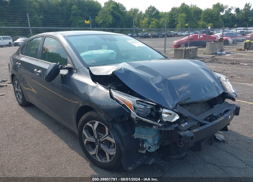 2020 KIA FORTE LXS VIN: 3KPF24AD0LE174367
