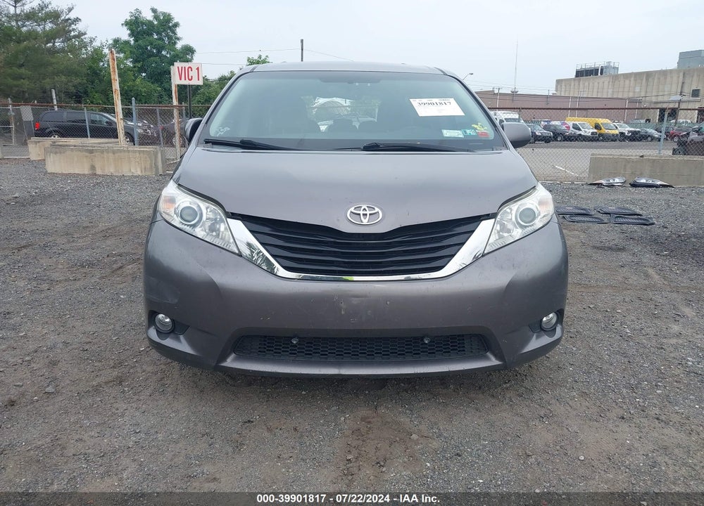 2011 TOYOTA SIENNA LE V6 VIN: 5TDKK3DC4BS003590