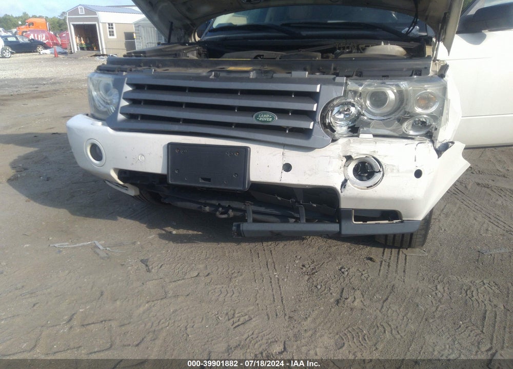 2008 LAND ROVER RANGE ROVER HSE VIN: SALMF15428A288698
