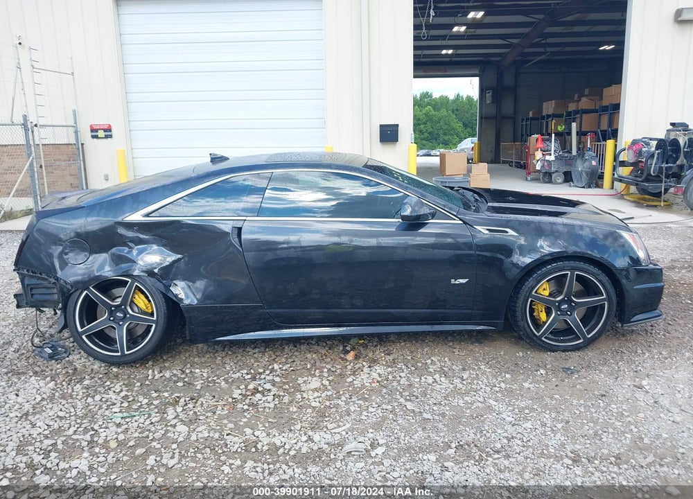 2013 CADILLAC CTS-V VIN: 1G6DV1EP2D0121037