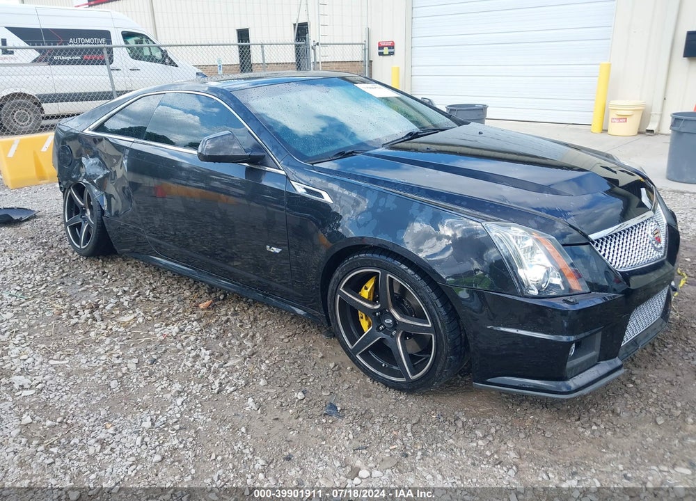 2013 CADILLAC CTS-V VIN: 1G6DV1EP2D0121037