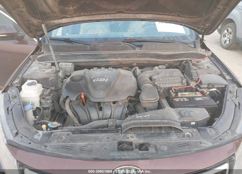 2011 KIA OPTIMA VIN: KNAGN4A77B5100389