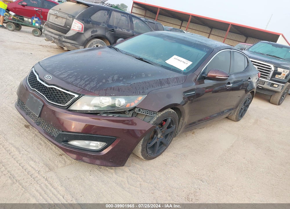 2011 KIA OPTIMA VIN: KNAGN4A77B5100389