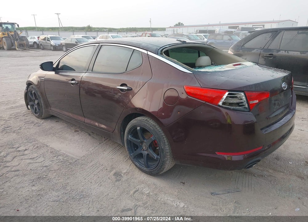 2011 KIA OPTIMA VIN: KNAGN4A77B5100389