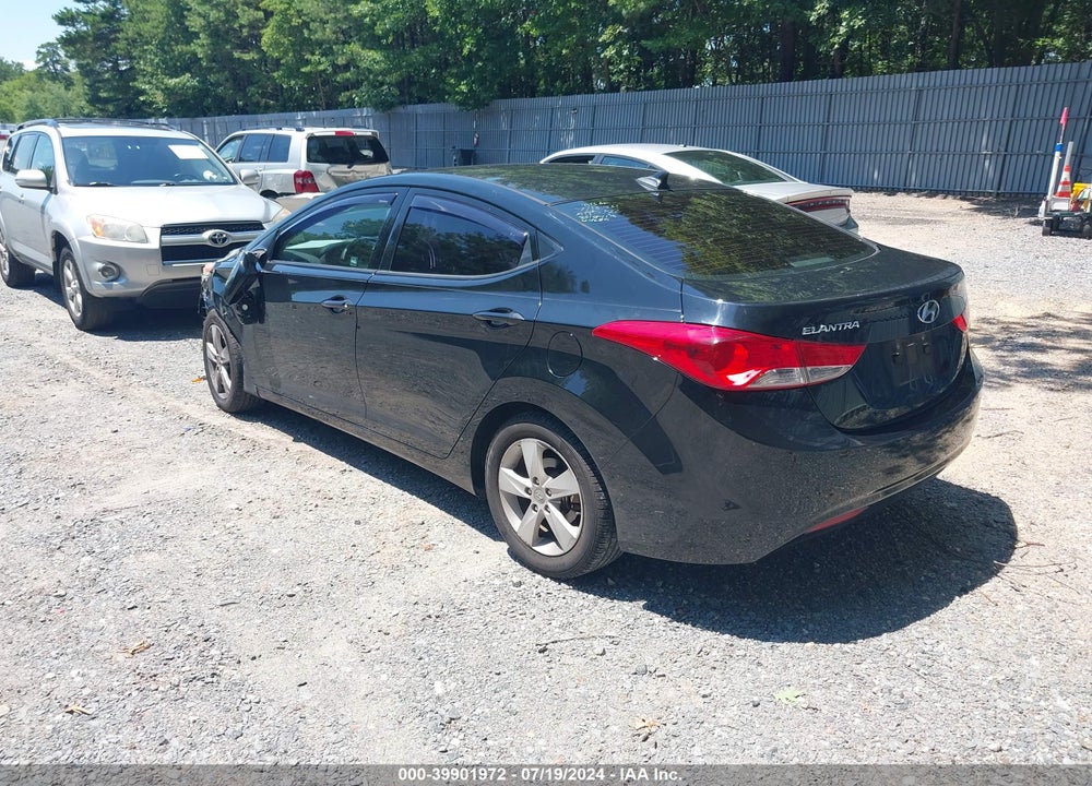 2013 HYUNDAI ELANTRA GLS VIN: 5NPDH4AE6DH271293