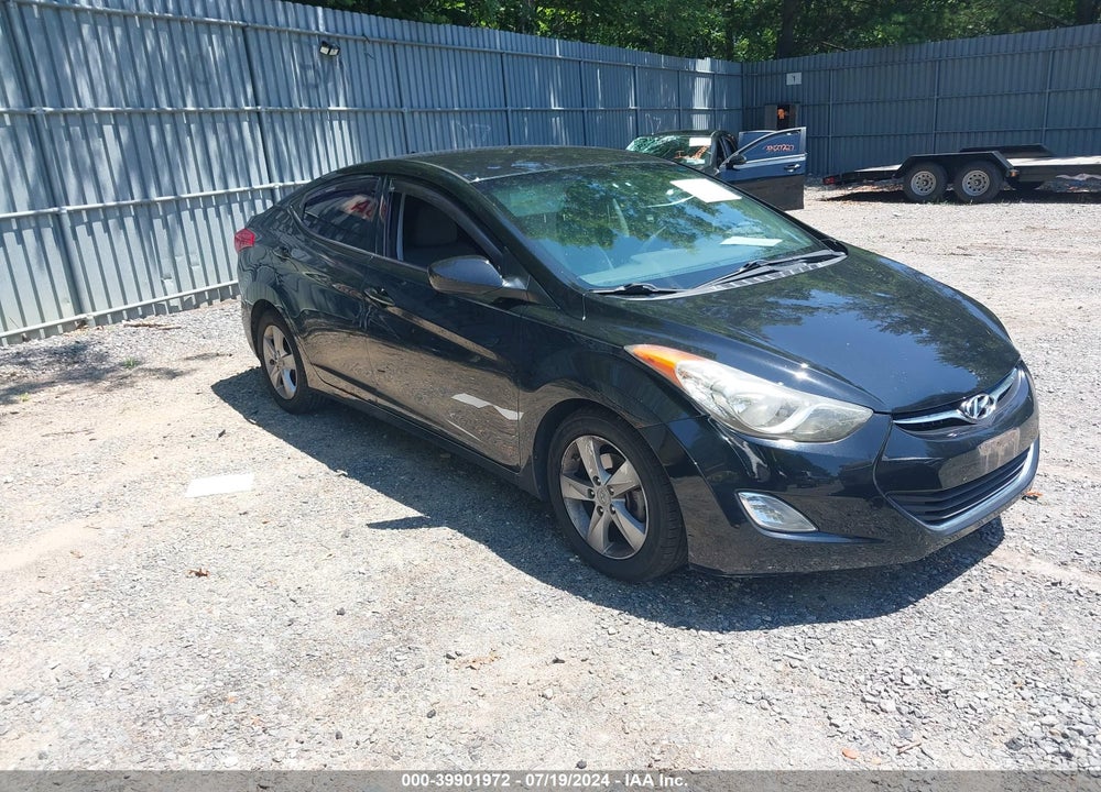 2013 HYUNDAI ELANTRA GLS VIN: 5NPDH4AE6DH271293