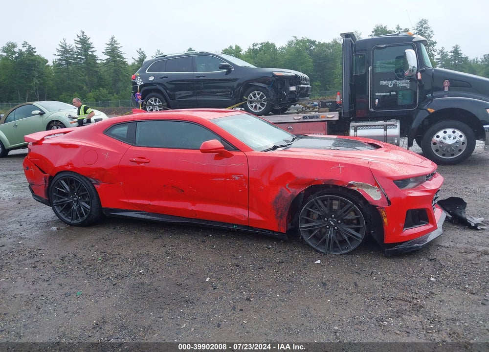 2017 CHEVROLET CAMARO ZL1 VIN: 1G1FK1R69H0201160