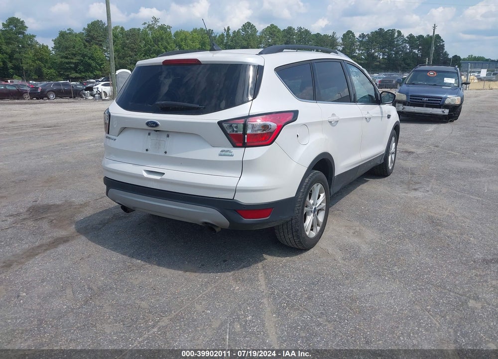 2018 FORD ESCAPE SEL VIN: 1FMCU0HD5JUD41652