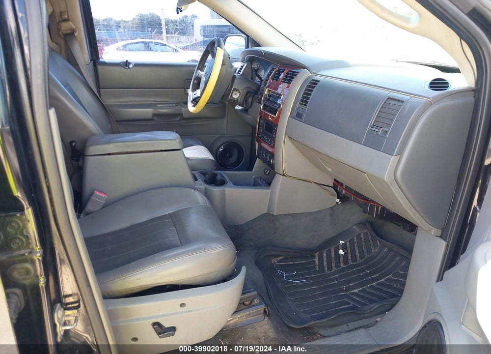 2005 DODGE DURANGO LIMITED VIN: 1D4HB58D25F624326