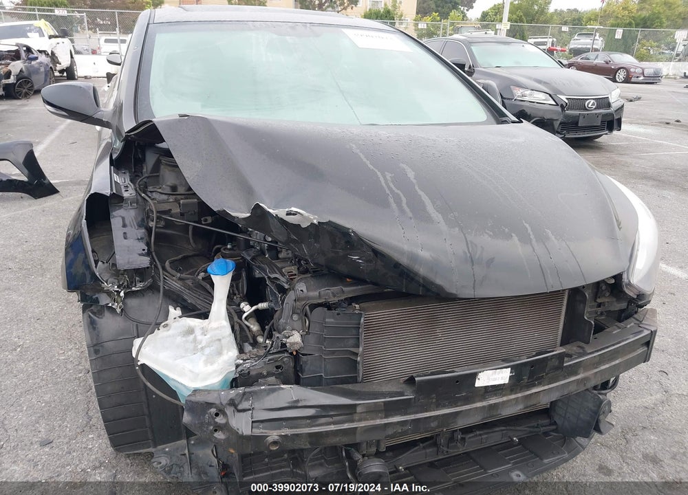 2014 HYUNDAI ELANTRA VIN: KMHDH4AE6EU170452