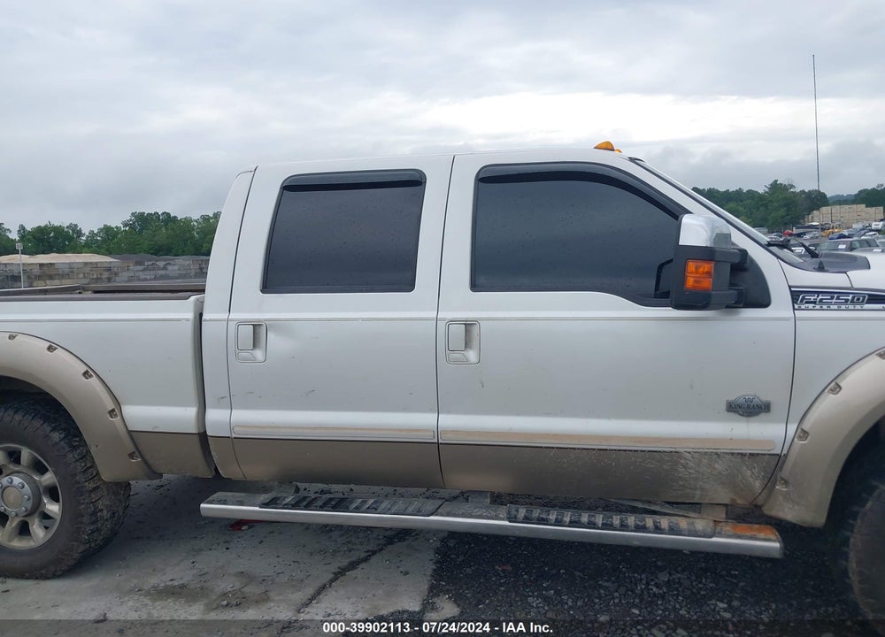 2013 FORD F-250 LARIAT VIN: 1FT7W2BT3DEA72934