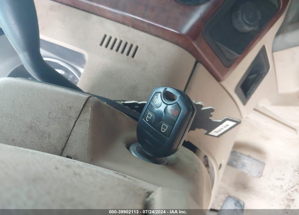2013 FORD F-250 LARIAT VIN: 1FT7W2BT3DEA72934
