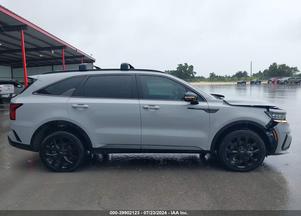 2023 KIA SORENTO SX VIN: 5XYRK4LF2PG237599