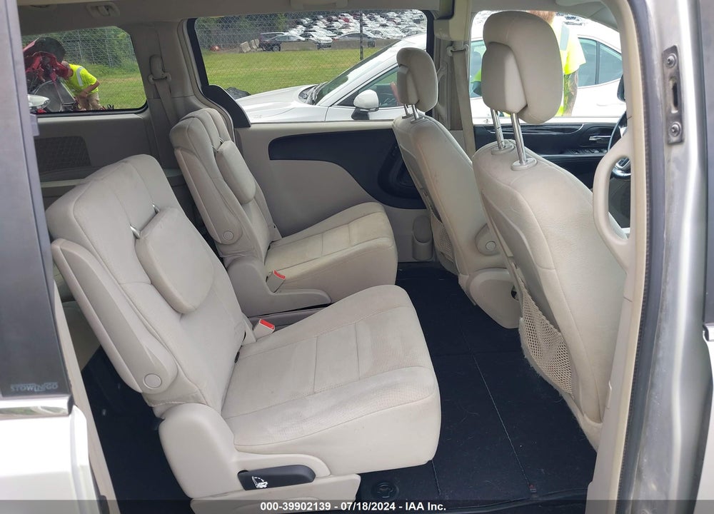2011 CHRYSLER TOWN & COUNTRY TOURING VIN: 2A4RR5DG8BR775456