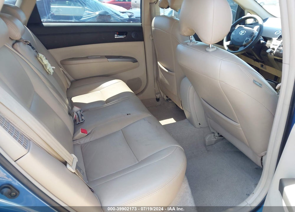 2005 TOYOTA PRIUS VIN: JTDKB20U750118037