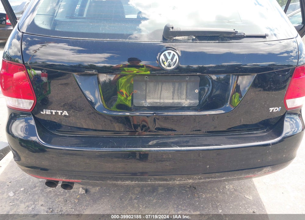 2012 VOLKSWAGEN JETTA SPORTWAGEN 2.0L TDI VIN: 3VWPL7AJ2CM687728