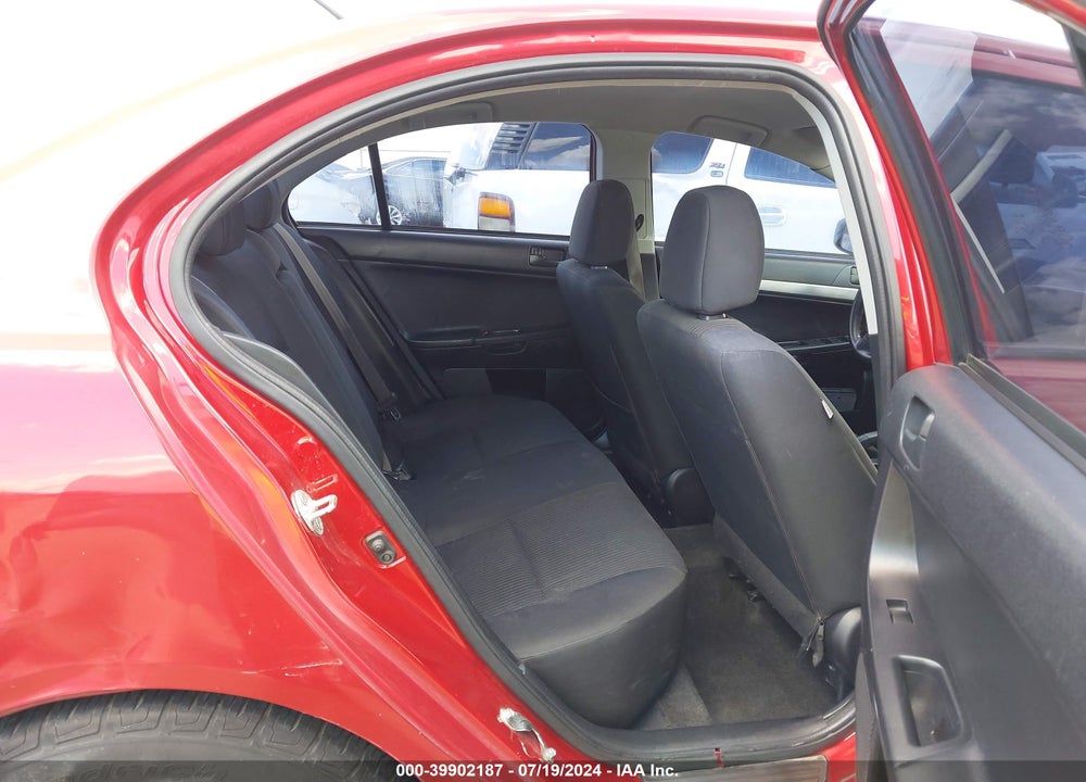 2015 MITSUBISHI LANCER ES VIN: JA32U2FU4FU018326