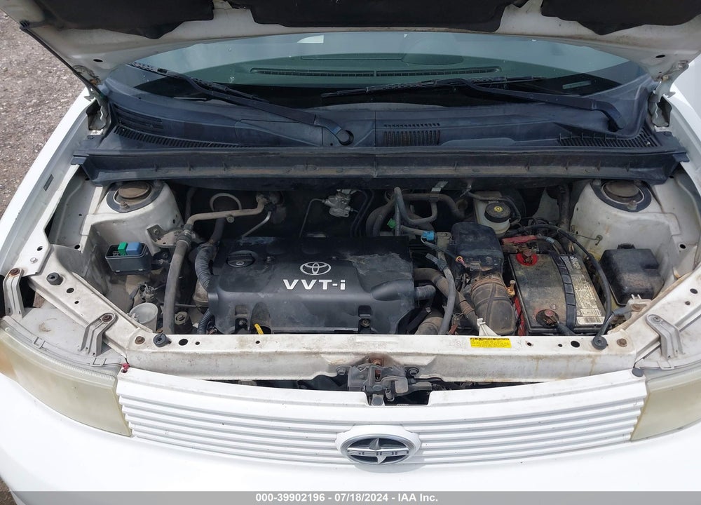 2005 SCION XB VIN: JTLKT324654002440