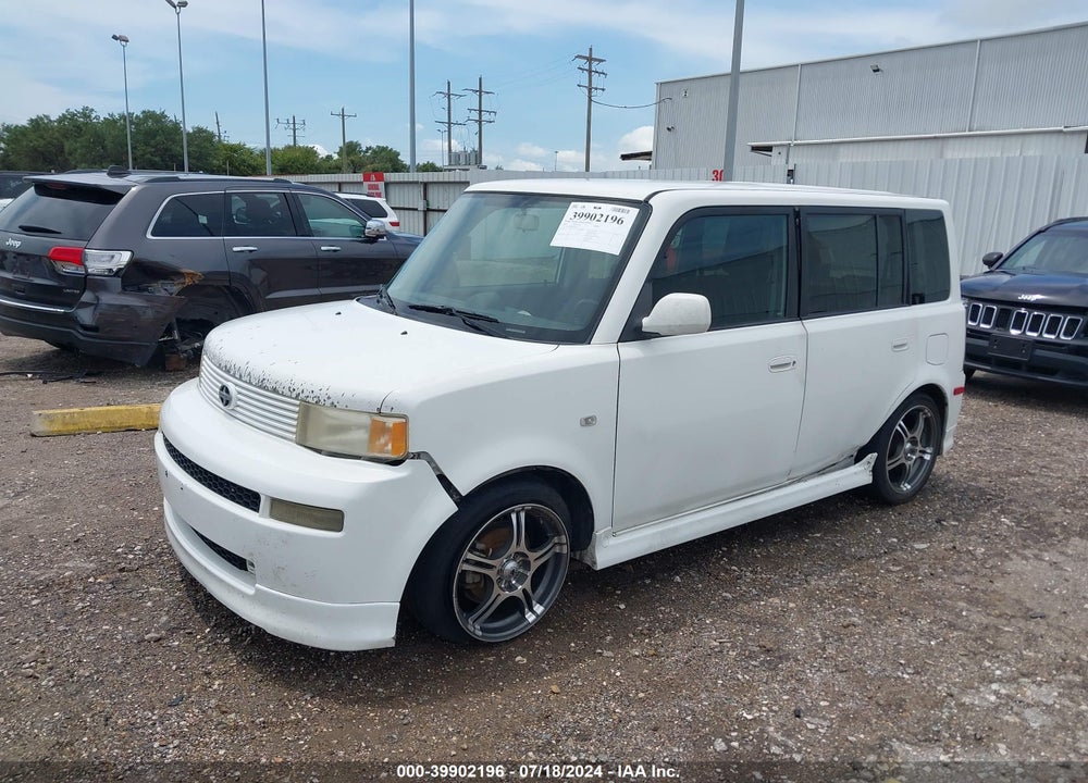 2005 SCION XB VIN: JTLKT324654002440
