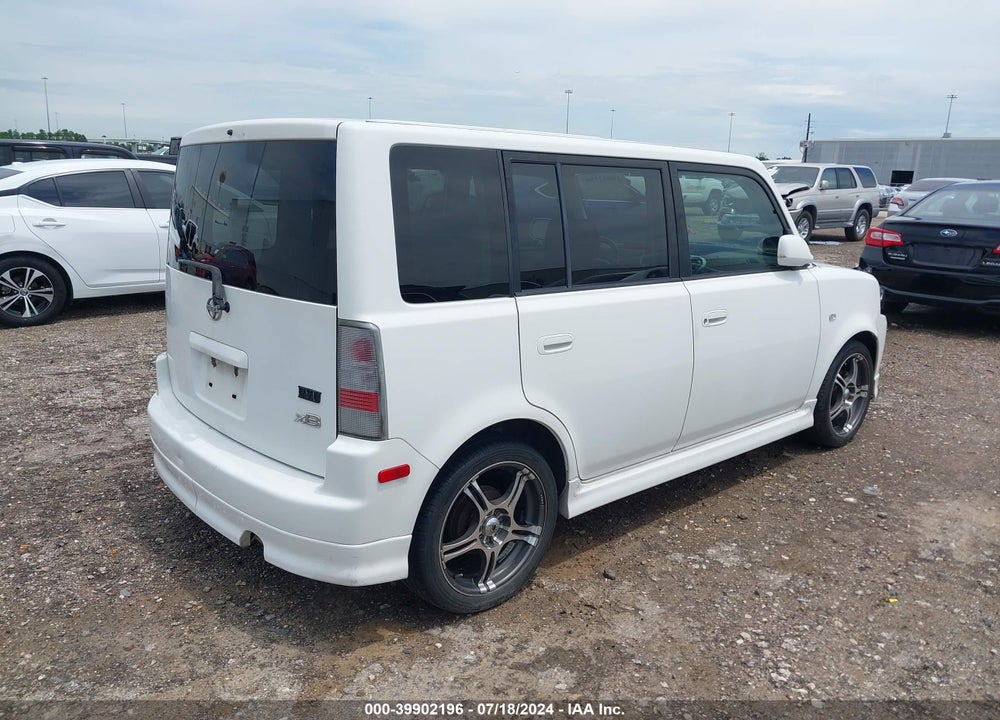 2005 SCION XB VIN: JTLKT324654002440